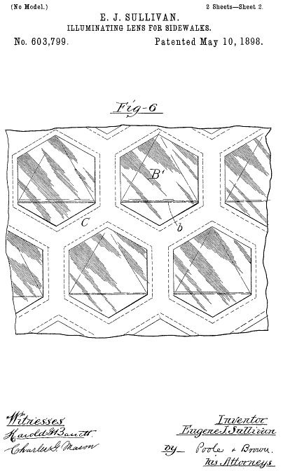Sullivan &middot; Illuminating-Lens for Sidewalks